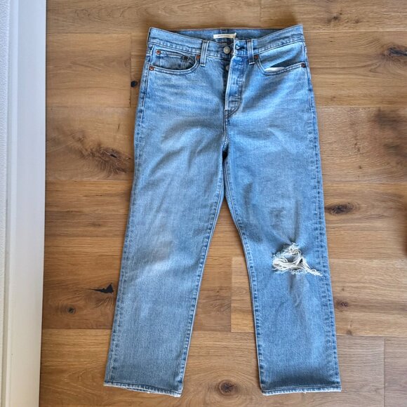 Levi’s 501 Straight Leg Jeans – Style 34964-0045 – Hemmed – Size 27 – LIGHT WASH - Picture 6 of 16